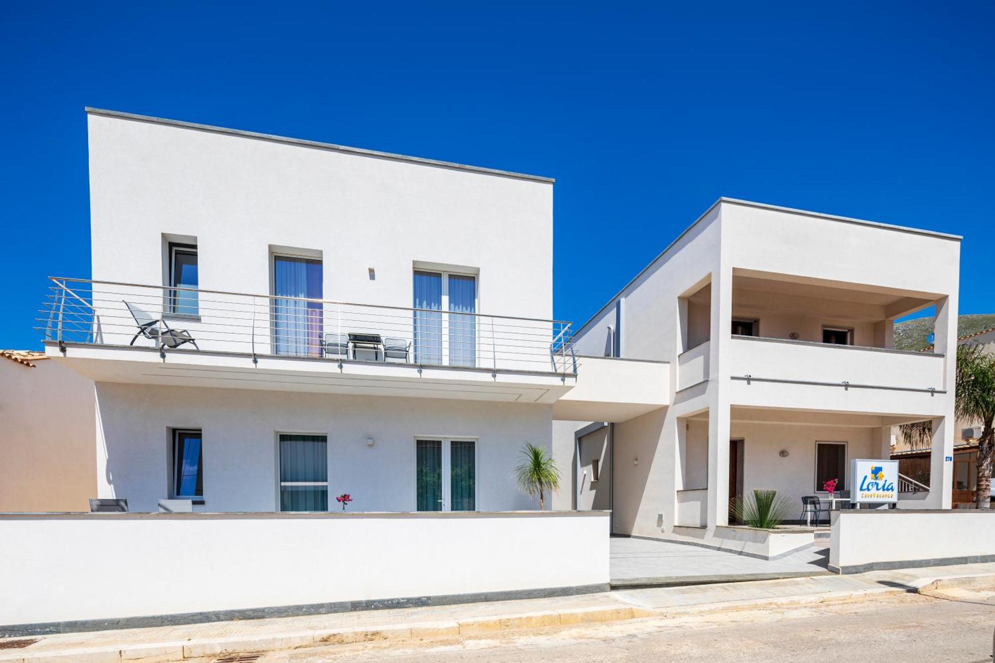 Holiday home Loria Castelluzzo